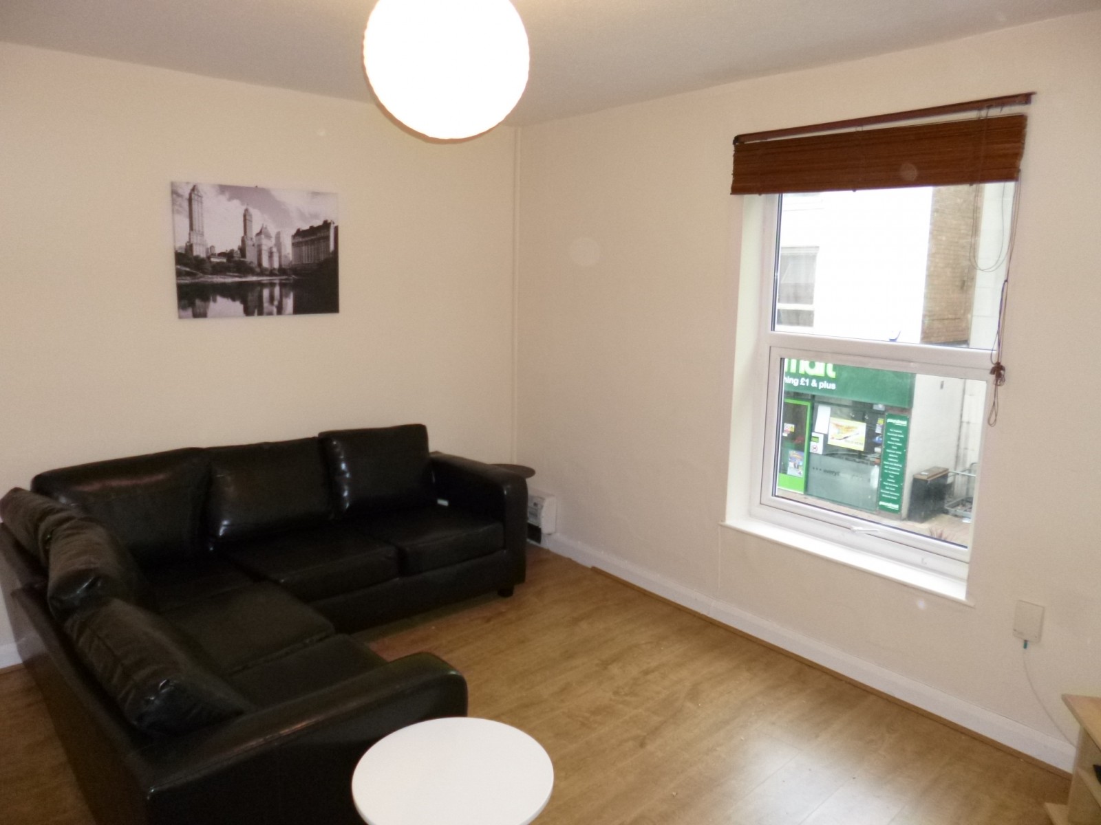 High Road, Beeston, NG9 2LF