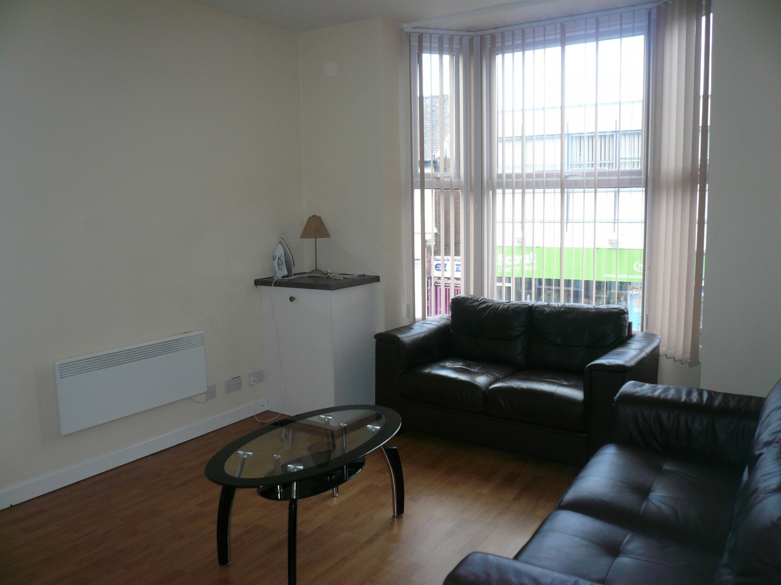 High Road, Beeston, NG9 2LN