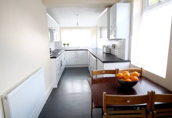 Parsonage Road - B, Manchester