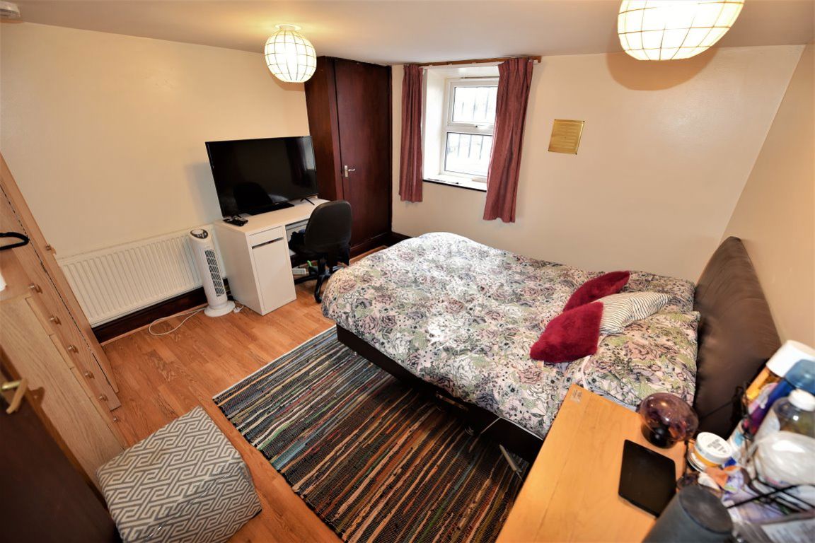81A Harold Grove